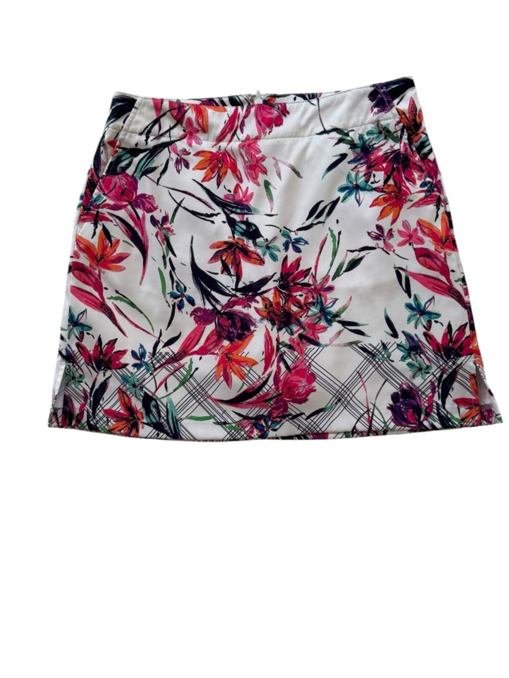 Lady Hagen golf skort in a classic Floral Size 2
